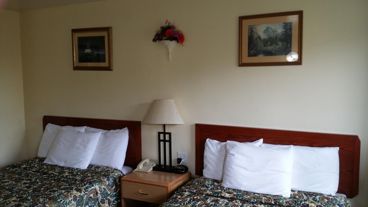 River Mist Inn Sturgeon Falls Eksteriør billede